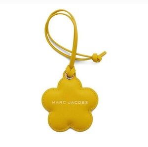 Marc JacobsThe Daisy Mirror Bag Charm Yellow New
